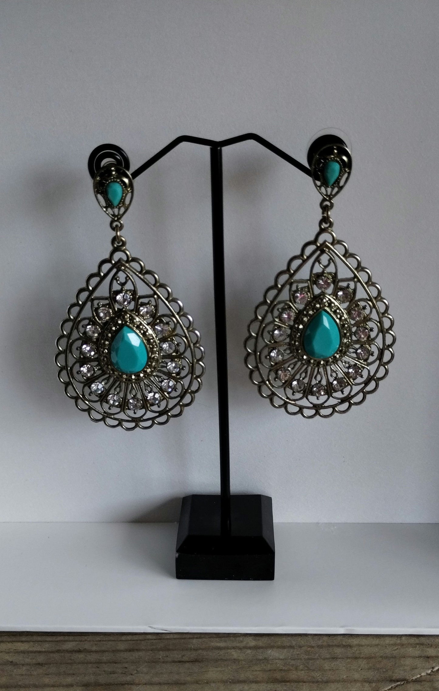 Turquoise Long Dangle Earrings with Rhinestones