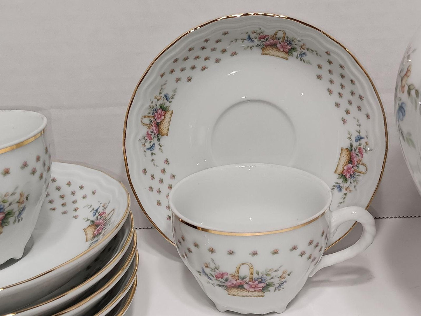 Vintage 27 Piece 12 Place Setting Bidasoa Spain Porcelain Tea Set